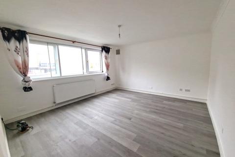 2 bedroom flat to rent, LONDON NW9