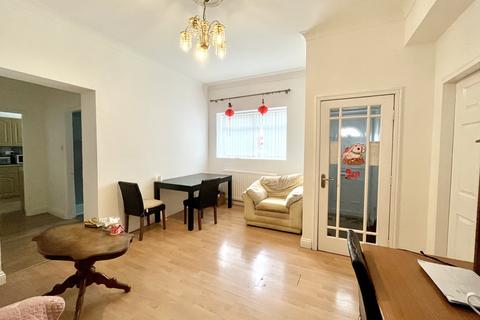 2 bedroom flat to rent, Stratford Road, Newcastle upon Tyne, NE6