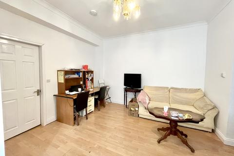 2 bedroom flat to rent, Stratford Road, Newcastle upon Tyne, NE6
