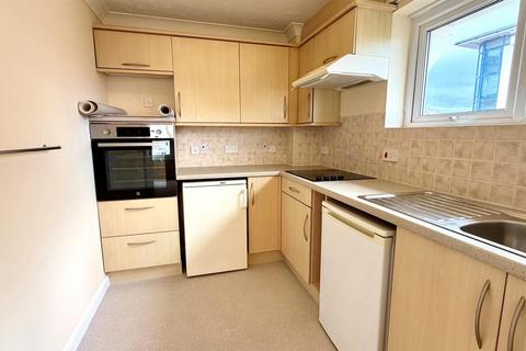 1 bedroom retirement property for sale, Clarence Road, Llandudno