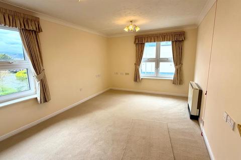 1 bedroom retirement property for sale, Clarence Road, Llandudno