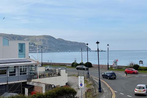 1 bedroom retirement property for sale, Clarence Road, Llandudno