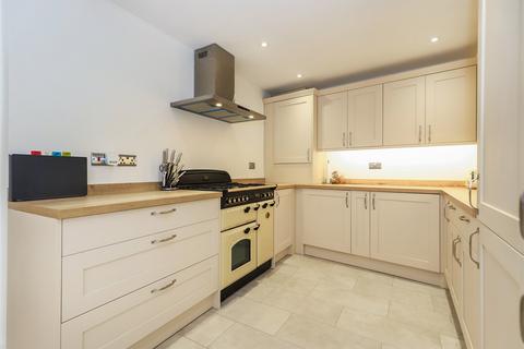 4 bedroom detached house for sale, Orton Lane, Wombourne, Wolverhampton