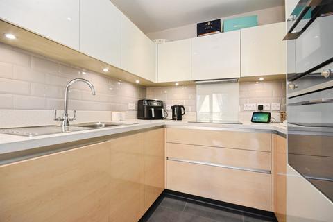 1 bedroom apartment for sale, Safflower Lane, Romford