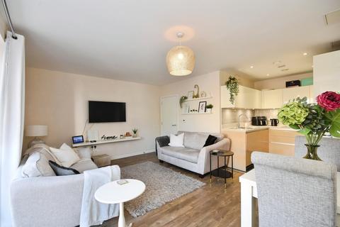 1 bedroom apartment for sale, Safflower Lane, Romford