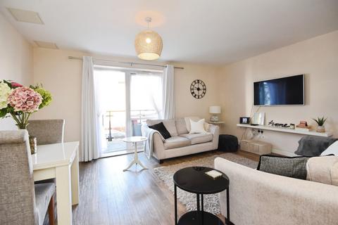 1 bedroom apartment for sale, Safflower Lane, Romford
