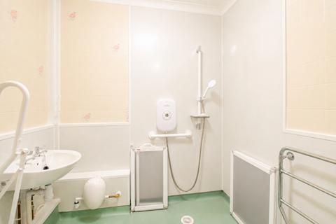 1 bedroom apartment for sale, Burnards Court, Berrycoombe Road, Bodmin, PL31