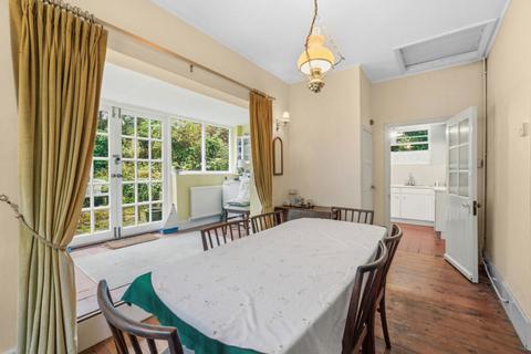 undefined, 8a Upper Brighton Road, Surbiton, Surrey, KT6 6JY