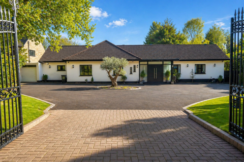 undefined, , Ruxbury Road, Surrey, KT16