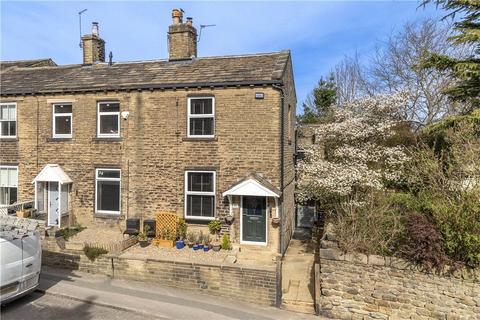 2 bedroom end of terrace house for sale, Northgate, Baildon, West Yorkshire, BD17