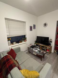 1 bedroom apartment to rent, Priory Avenue, High Wycombe, HP13