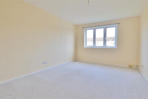 1 bedroom flat for sale, Greystoke Road, Slough