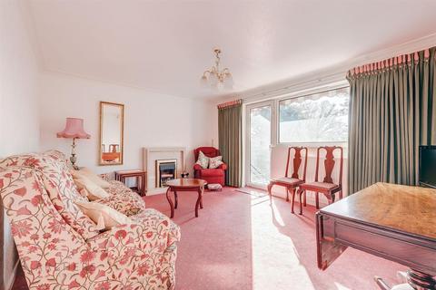2 bedroom apartment to rent, Chesterwood Drive, Broomhill, Sheffield