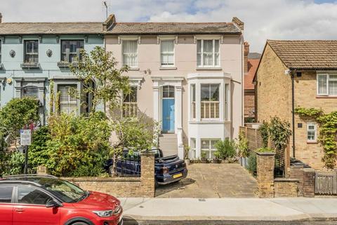 Chancellors Road, London W6