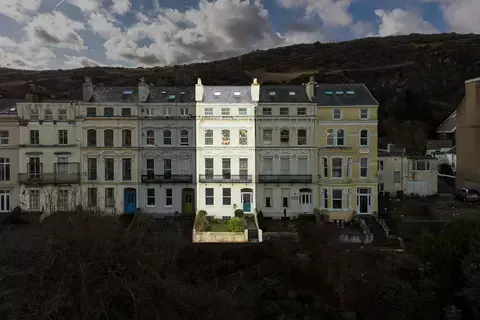 undefined, 10, Fort William, Douglas