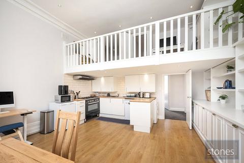 1 bedroom apartment for sale, Strathray Gardens, Belsize Park, London, NW3