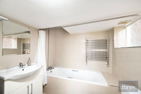 1 bedroom apartment for sale, Strathray Gardens, Belsize Park, London, NW3