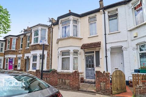 3 bedroom terraced house for sale, Dagenham Road, London