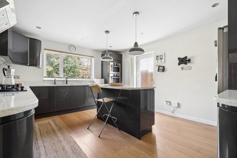 5 bedroom detached house for sale, Sedgmoor Road, Flackwell Heath, High Wycombe, Buckinghamshire, HP10