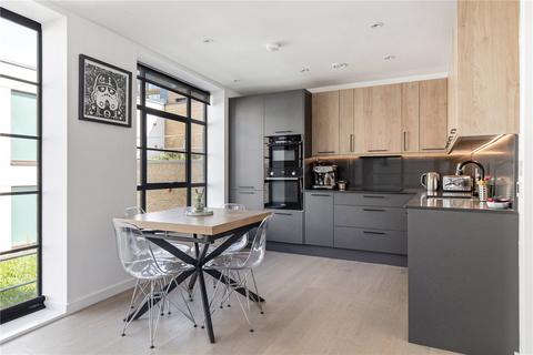 2 bedroom apartment for sale, Osborn Street, London, E1