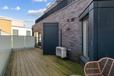 2 bedroom apartment for sale, Osborn Street, London, E1