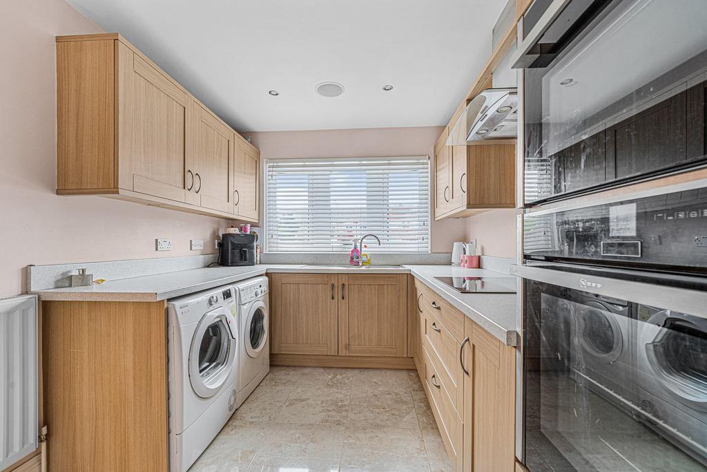 Utility room, utility