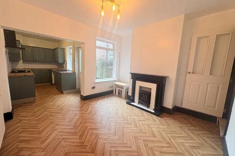 2 bedroom terraced house to rent, Stafford Road, Cannock, WS12