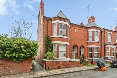 3 bedroom end of terrace house for sale, Salisbury Street, Chester