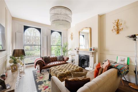 7 bedroom end of terrace house for sale, Cassland Road, London, E9