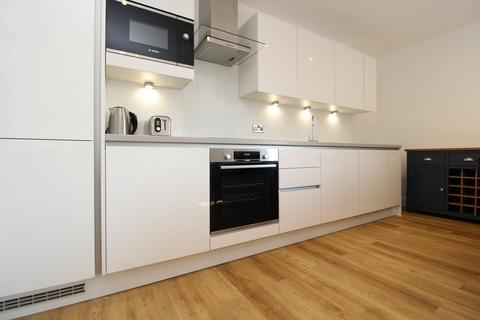 2 bedroom apartment to rent, Leys Avenue, Letchworth Garden City, SG6