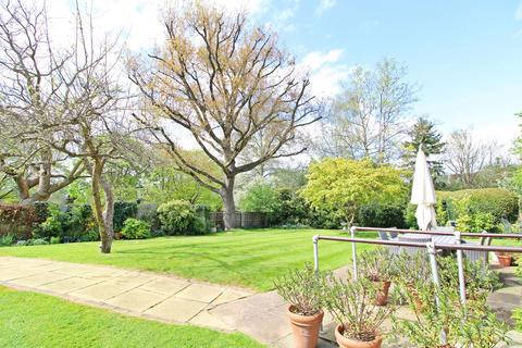 1 bedroom retirement property for sale, Wickham Road, Beckenham, BR3