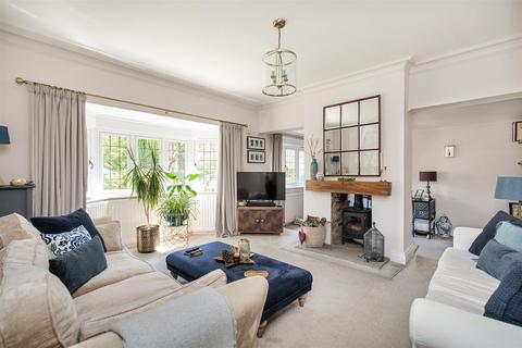 3 bedroom country house for sale, Woolsington Park South, Woolsington, NE13 8BJ