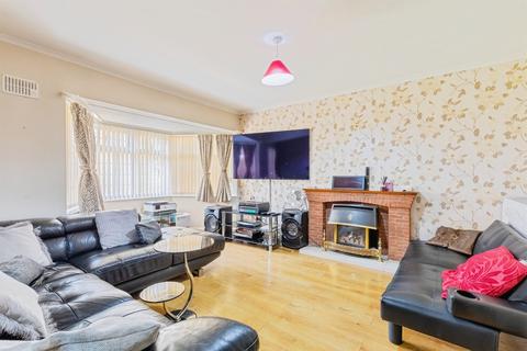3 bedroom detached house for sale, Dorchester Way, COVENTRY
