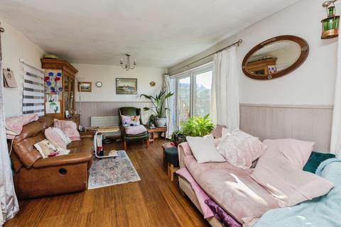 3 bedroom mews for sale, Warwick Road, MACCLESFIELD, Cheshire, SK11