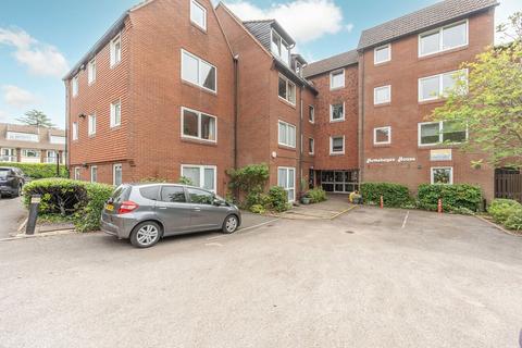 1 bedroom flat for sale, Oakdene Close,, Harrow, Pinner, HA5
