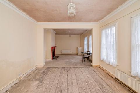 4 bedroom detached house for sale, Vicarage Street, North Walsham