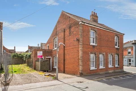 4 bedroom detached house for sale, Vicarage Street, North Walsham