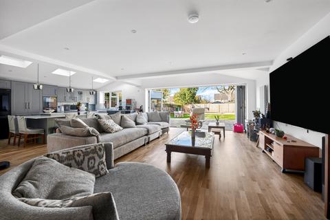 4 bedroom semi-detached house for sale, Cambridge Road, Fulbourn, CB21