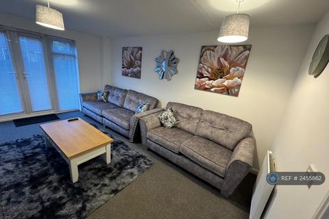 3 bedroom semi-detached house to rent, Burywell Road, Wellingborough, NN8