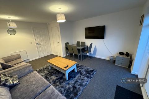 3 bedroom semi-detached house to rent, Burywell Road, Wellingborough, NN8