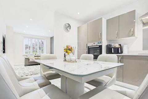 3 bedroom semi-detached house for sale, Hydra Close, Westbrook, WA5