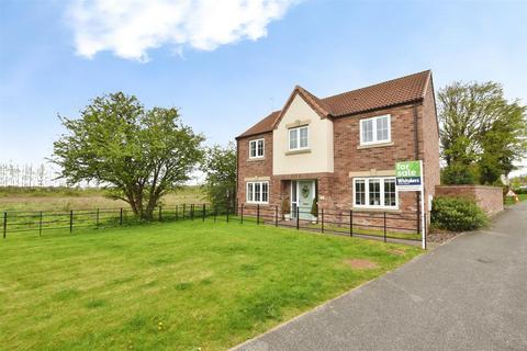 4 bedroom detached house for sale, Cape Drive, Anlaby, Hull