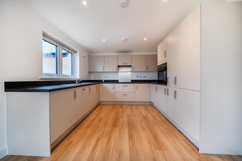 4 bedroom house to rent, The Square, SUDBURY