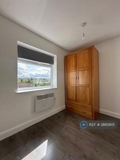 2 bedroom flat to rent, Shenley Road, Borehamwood, WD6