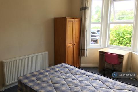 4 bedroom terraced house to rent, Locksbrook Road, Bath, BA1