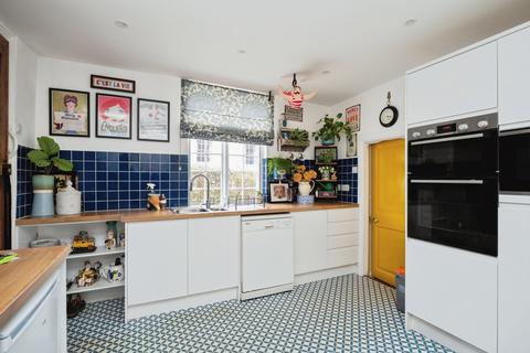 3 bedroom terraced house for sale, Northbridge Street, Robertsbridge, East Sussex, TN32