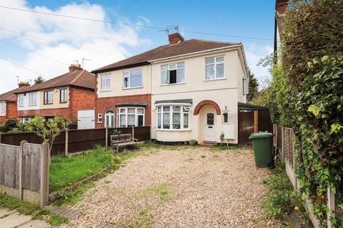 3 bedroom semi-detached house for sale, Hollybush Lane, Penn, Wolverhampton