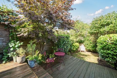 1 bedroom flat for sale, Victoria Road, London, N22