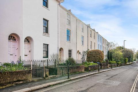 1 bedroom flat for sale, Garden Flat, 5 Plymouth Road, Totnes, Devon