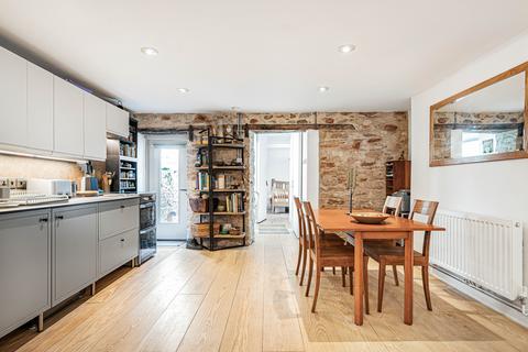 1 bedroom flat for sale, Garden Flat, 5 Plymouth Road, Totnes, Devon